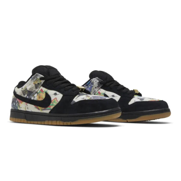 Nike Supreme x Dunk Low SB 'Rammellzee' - Imagem 5